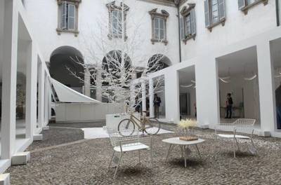 TRECA崔佧\x26 新浪家居法國藝術(shù)睡眠游學(xué)之旅|游走街頭打開米蘭時尚地圖